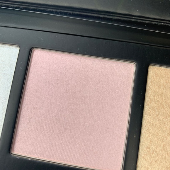 MAC Cosmetics Highlighter palette get lit - Picture 5 of 7